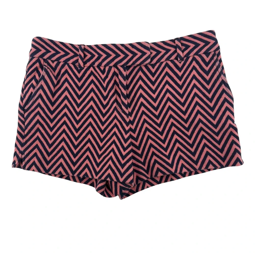 ANN TAYLOR LOFT Women's Size 10 The Riviera Shorts Pink Navy Chevron 100% Cotton - Picture 1 of 10